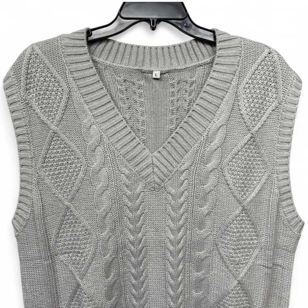 100% Acrylic Gray V-Neck Knit Vest - Soft & Lightweight Layering Piece - Picture 4 of 7